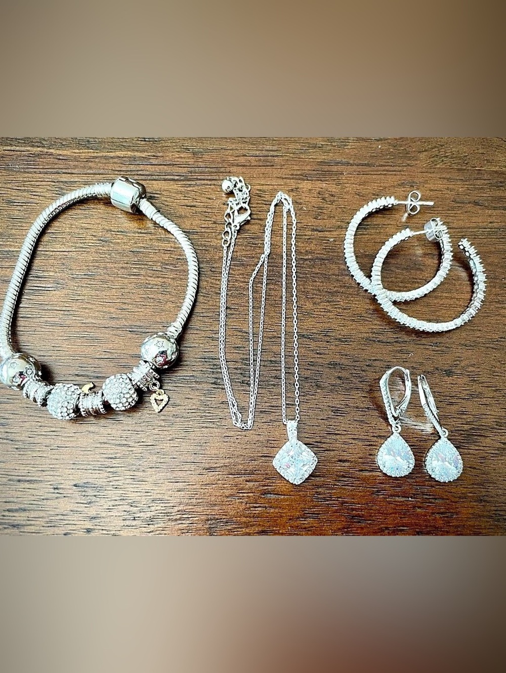 Silver-Tone Jewelry Lot (4 pieces)